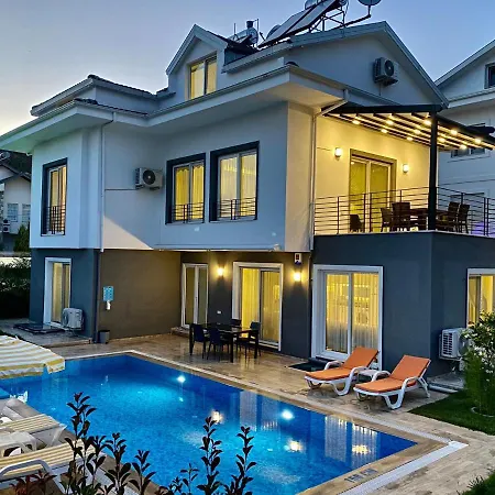 Villasunlight Vila